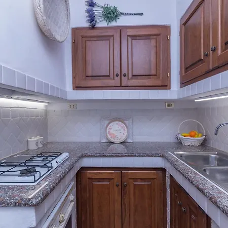 Alba Rossa 1.5km From The Beach - Happy *